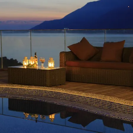 Otel Peninsula Gardens - Adults Only
